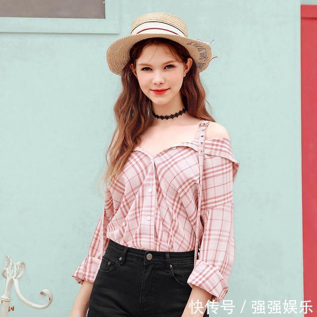 女生夏季衣服露肩 t013c9259cd474954d3.jpg