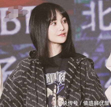 郑爽自嘲年纪大,坦言事业和爱情一样重要,网友