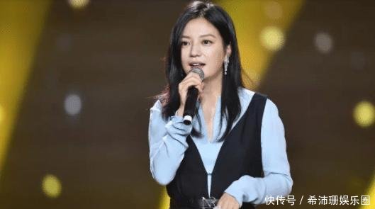 赵薇新加坡国籍被央视点名, 深夜感慨发文: 一切