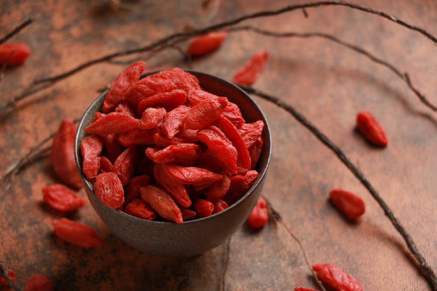 女人肾不好,身体会出现这3个变化,多吃这6种食