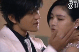 《泡沫之夏》尴尬亲热戏,女人看了会抓狂男人看了想打人!