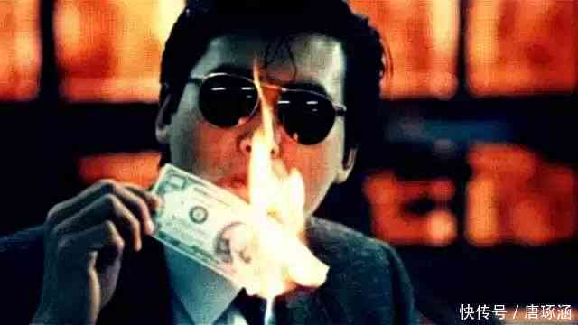 周润发过63岁生日,一头长发帅到炸,而81岁的好