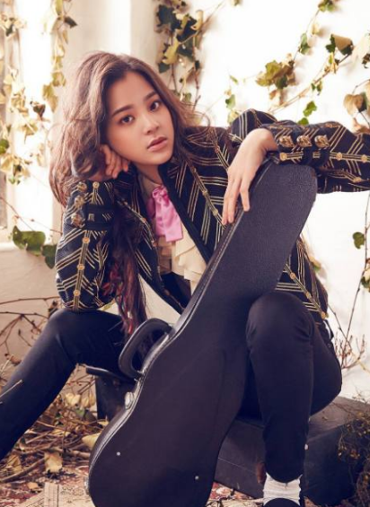 在《王牌对王牌》中的欧阳娜娜完美出镜,观众