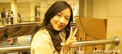 想上春晚就上的3位女星论背景什么的,她比10个