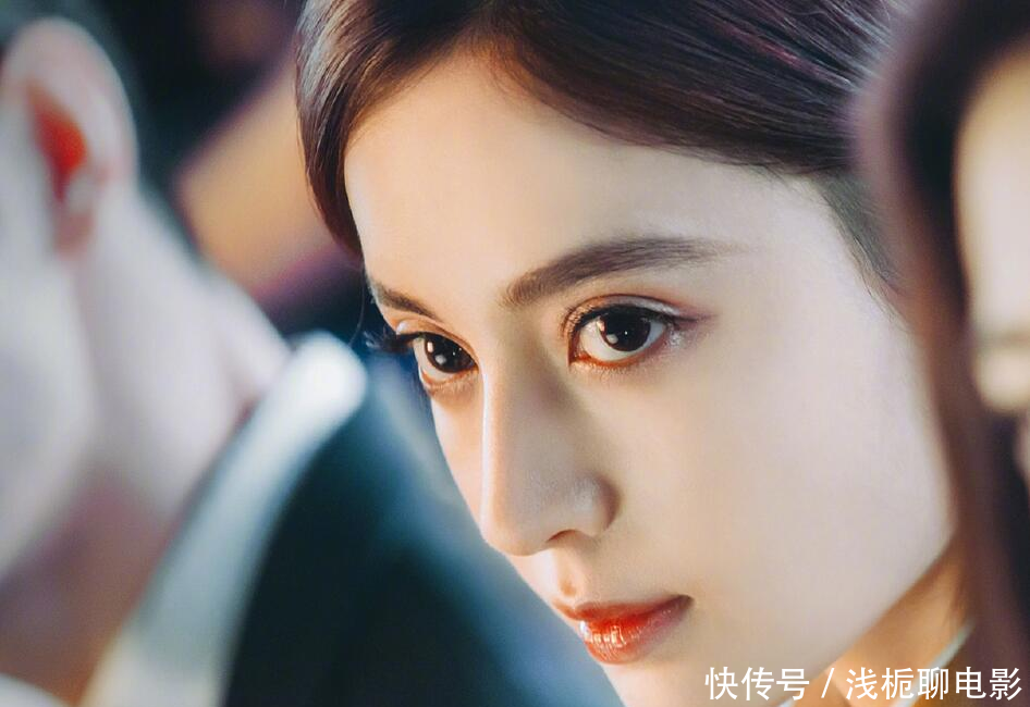 明星集体借胡歌暖心的内容为蒋颈夫被捕发声,