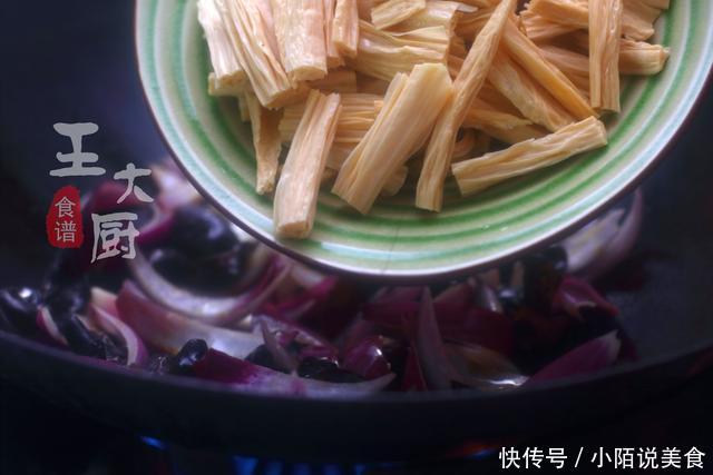 t014b753a842b4654c7.jpg