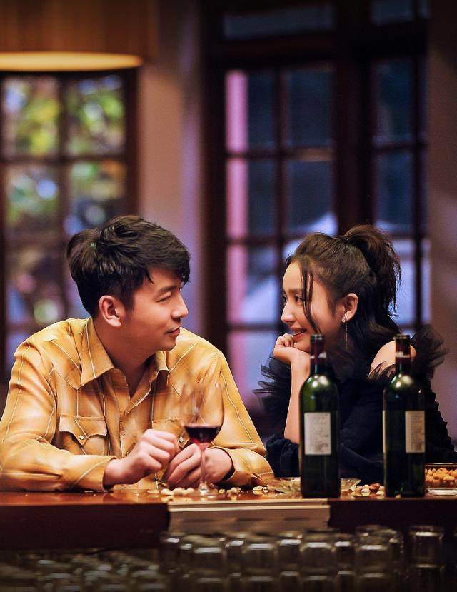 雷佳音最近电影作品 t014cb7495704ddae66.jpg?size=640x829