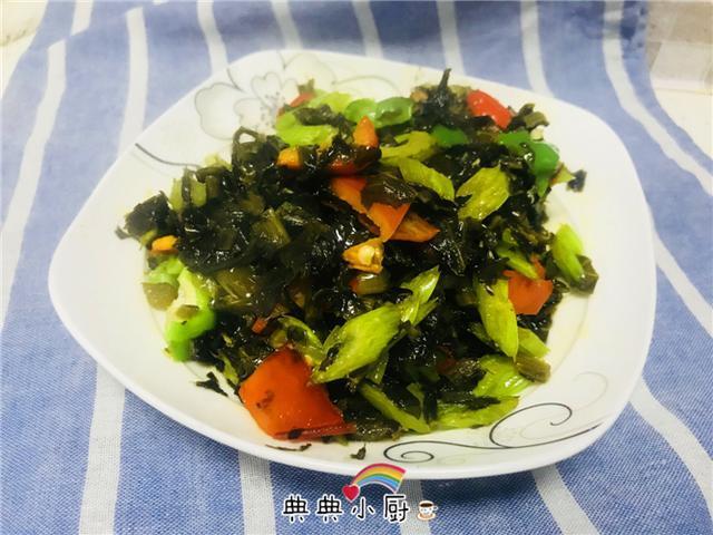 不适合招待客人的家常菜,却是吃过后给肉不换的经典美味呢!