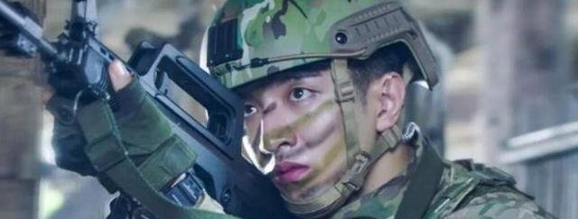 赵丽颖新剧破2亿,金翰一夜走红,他最惨,只能活