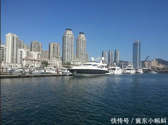 GDP遥遥领先! 沿海双子星青岛是如何一步步超