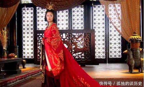 古人穿那么长的衣服为什么不怕弄脏?说出来原因你或许不相信! 通博国际