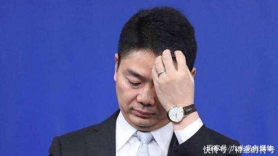 刘强东明州饭局女主被劝酒19次!索要钱财录音