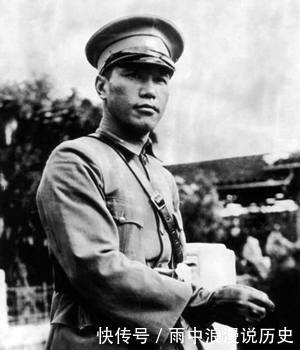 他是蒋介石亲哥哥,一生默默无闻,晚年却被这件事活活吓死!