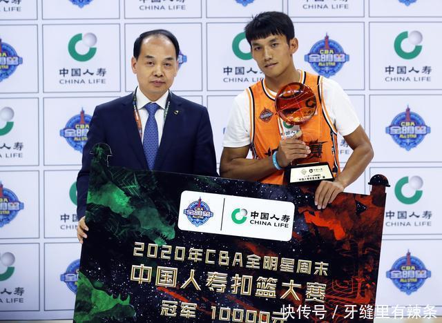 矣进宏cba扣篮视频