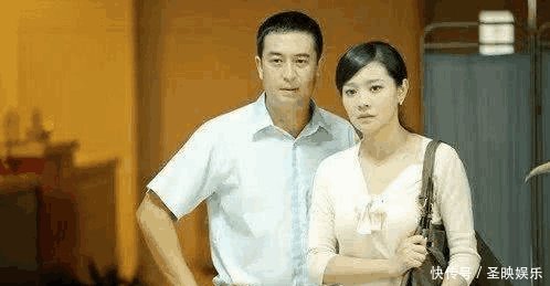 张嘉译老婆王海燕资料,张嘉译老婆王海燕哪里人