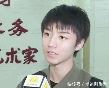 王俊凯回学校上课被采访,仅仅两句话就让宋丹