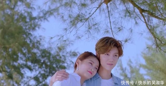 关晓彤鹿晗吻足34秒暴露身高差,N多同款换着