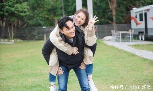 袁咏仪太敢说,爆料女星曾给张智霖送汤送被子