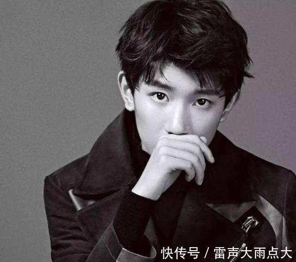 杨超越节目提问王源喜欢什么样的女孩,粉丝听