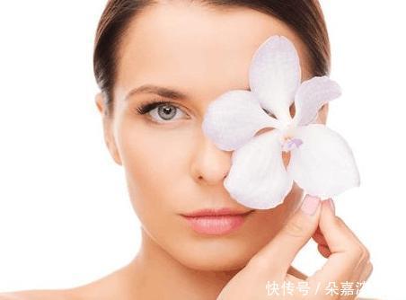 冬季红血丝更加敏感, 皮肤发红发烫可以用冰敷