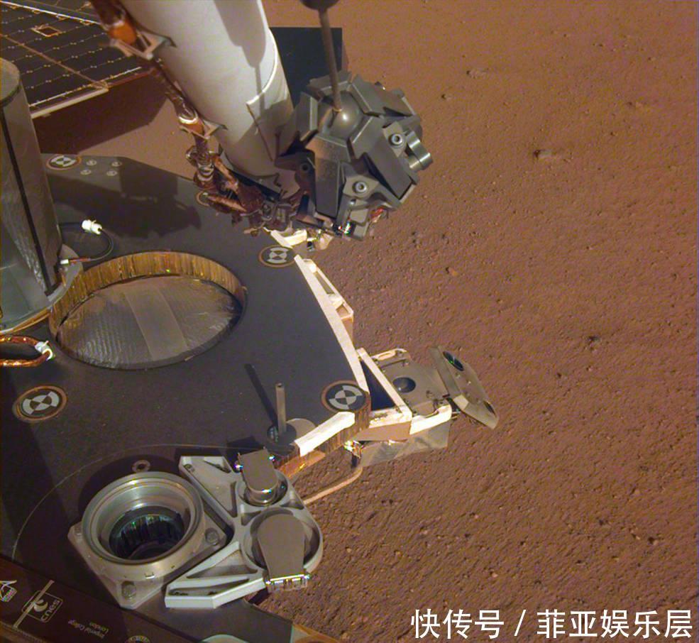 从洞察号传回地球的资料中,人类第一次听到火星上的风声