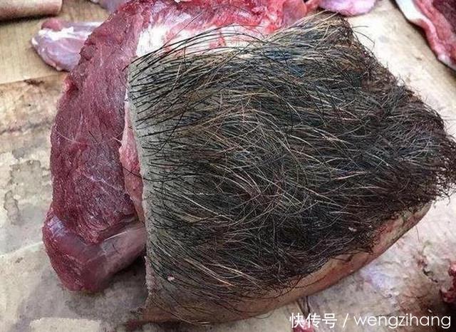 农村大集上的“猪肉”50元一斤,男子刚想买,摊主却说:晚了!