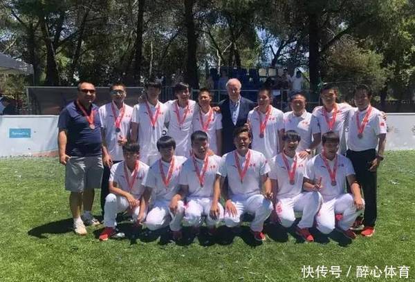 中国盲人足球队夺得世界杯季军 网友:太打脸