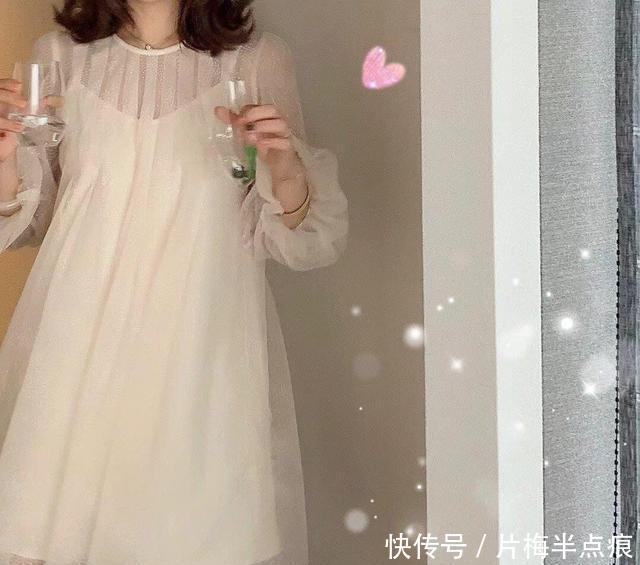 超显腿长的娃娃裙,怎么穿搭怎么可爱 bwin中国app