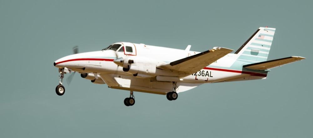 飞行专业排名_御剑飞行图片(3)