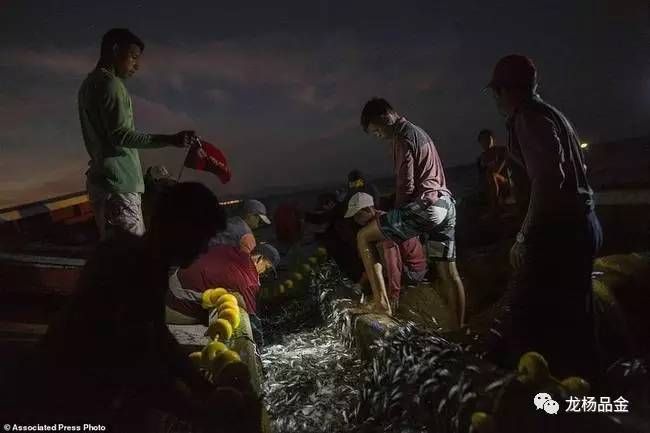 委内瑞拉经济崩溃海盗大肆残杀渔民