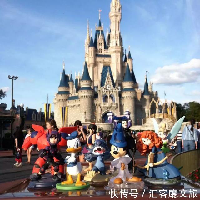 女人30岁前一定要做的30件事，再不疯狂就老了