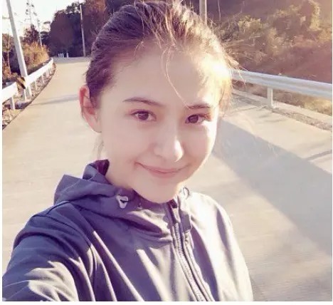 热依扎公开恋情,宁贵人选的男朋友竟然是他!