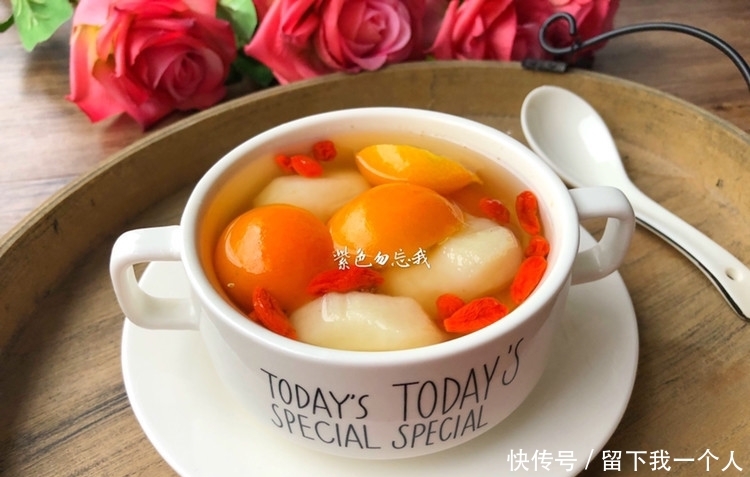 它是糖水更是药,清热化痰,专治咳嗽,喉咙疼,孩子