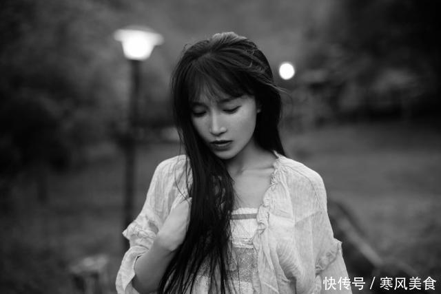 李子柒参加美食节目,仙女人设崩塌,这一道菜,曝