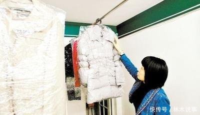羽绒服又脏了干洗店老板教你一招,洗完能接着