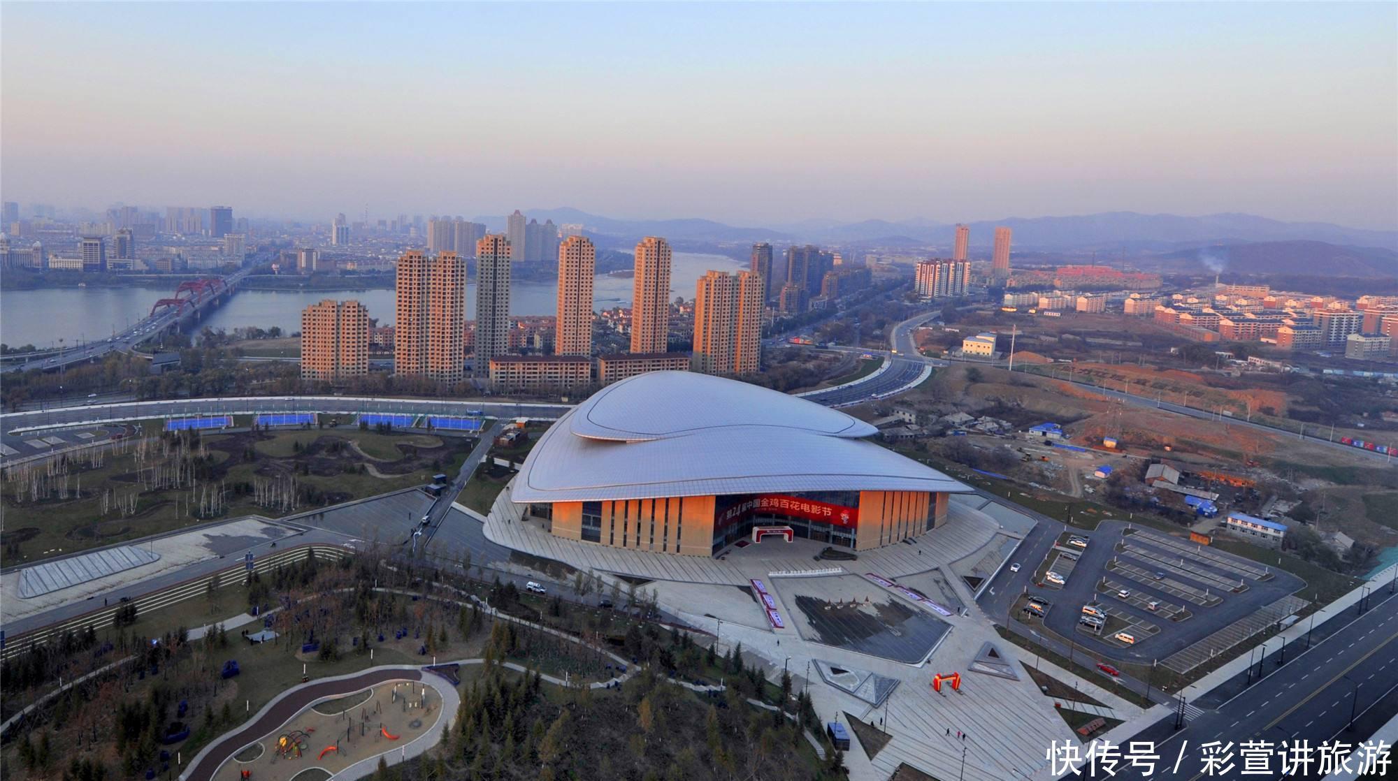 吉林经济总量_吉林大学经济学院