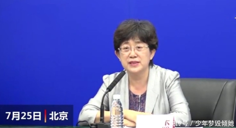 权威专家:女性最佳生育期为22岁到28岁!言论引发网友热议 正规赌博直营游艺