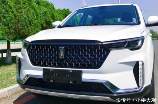 一汽全新SUV实车现身!比宝骏510大气 轴距2600mm 油耗6.9L配6AT 必发88手机版下载