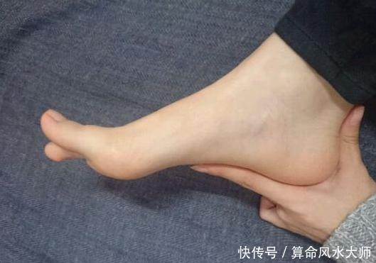 长这样脚型的人，天生福缘深厚，注定非富即贵！