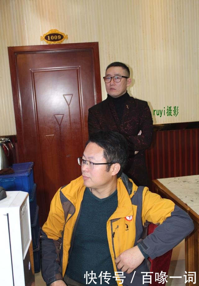 南阳牛氏商会筹委会2019年工作会议在南阳一