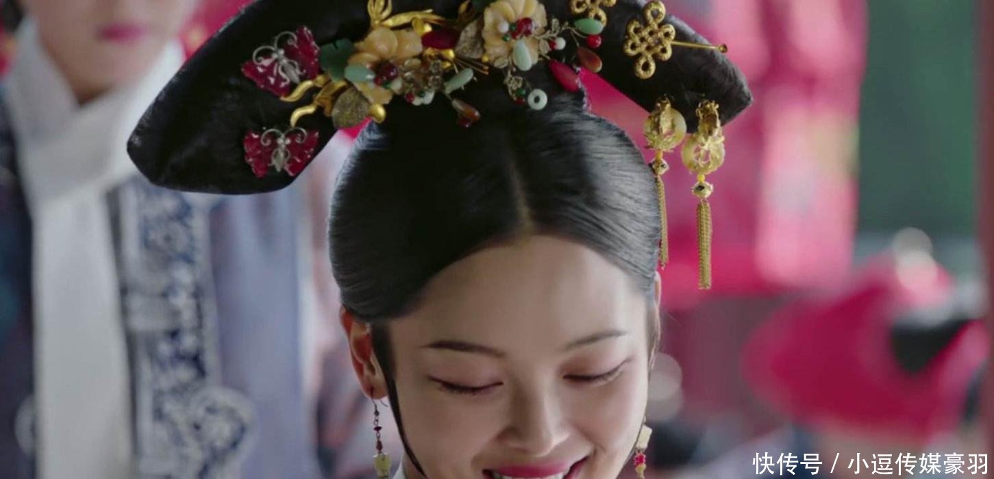 她是康熙的姑母, 是清朝最有名的公主, 丈夫与儿