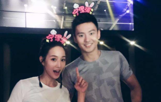 中国游泳健将宁泽涛女友曝光,比孙妍在有气质