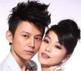 何炅结婚了没有 t017e2723b5c595b328.jpg