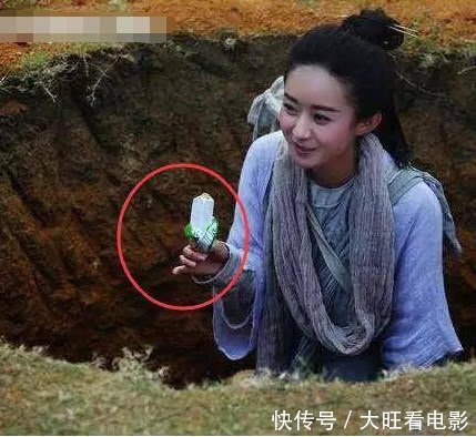 《花千骨》爆笑穿帮镜头,赵丽颖你在偷吃什么