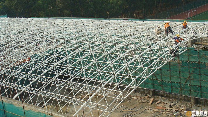 网架结构价格(网架结构制造工艺对比) 结构电力行业施工 第1张 网架结构价格(网架结构制造工艺对比) 结构电力行业施工 第1张