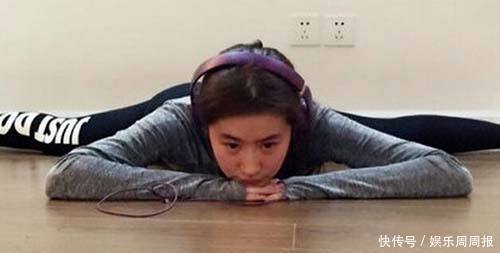 刘亦菲穿着高跟鞋都能站着跨一字马,惊呆众人