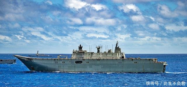 环太平洋联合军演 各国海军组成编队拍摄宣传