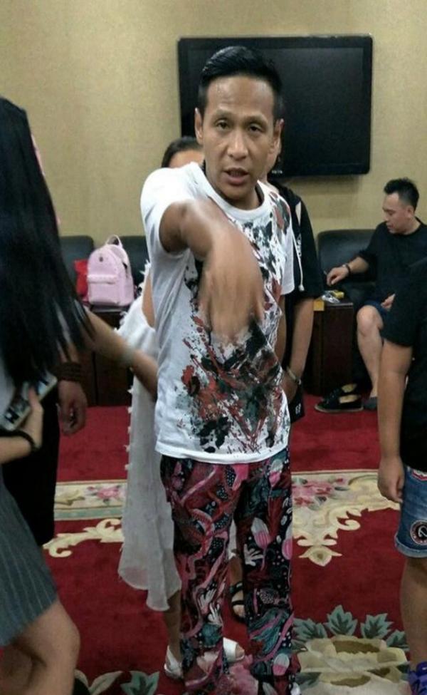 看明星耍大牌，一个比一个嚣张，网友：本事不大，脾气不小！