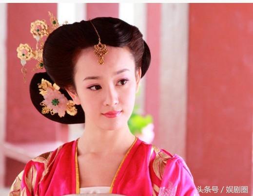 她被称为古装美女苦情女王,曾与杨幂刘诗诗