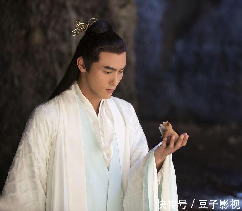 扶摇自刎,战北野危机时刻出现,解救扶摇脱困